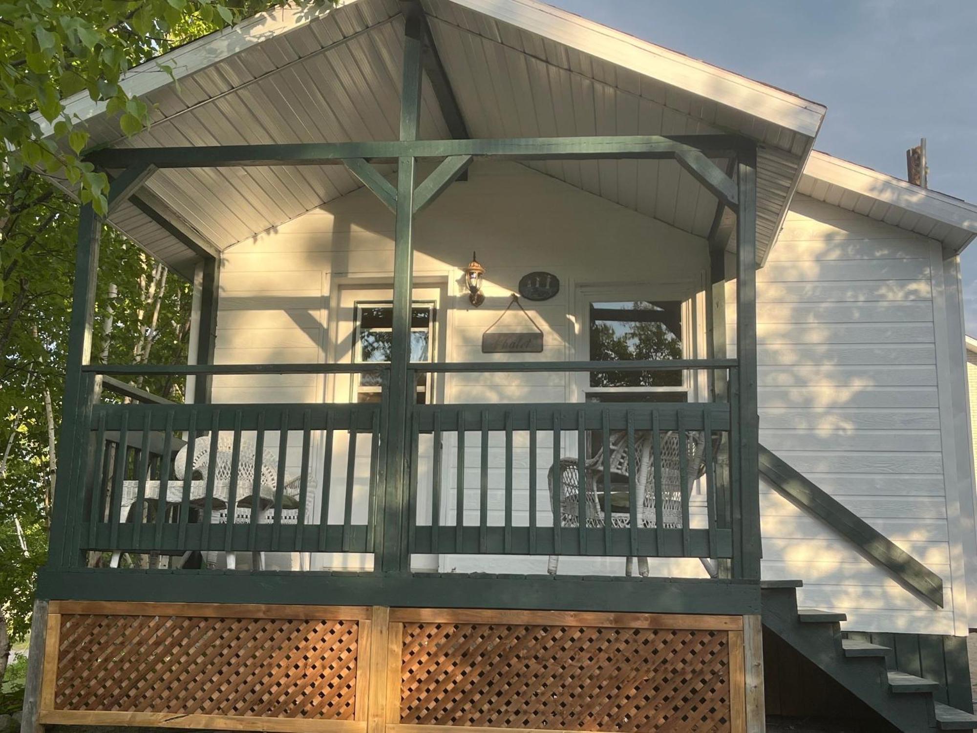 Auberge Maison Gauthier Tadoussac Exteriör bild